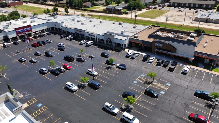 Shoppes on May retail spaces for lease, Oklahoma City, Ok
