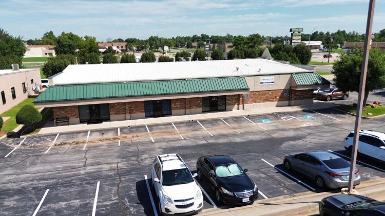 1121 South Douglas Boulevard ofc space for lease, Oklahoma City, OK