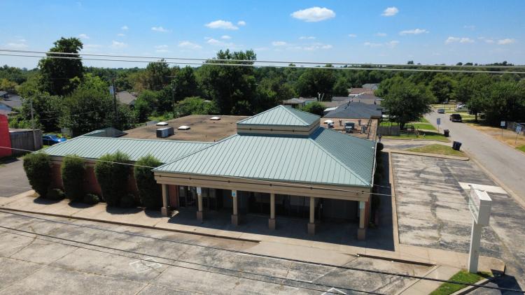 4901 S Pennsylvania Ave office building for lease south Oklahoma City, OK
