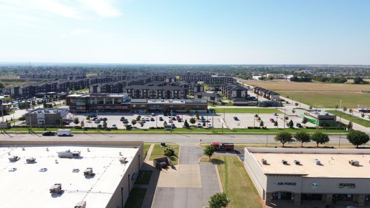 The Stacks  on NW 10th retail spaces for lease, Yukon, OK