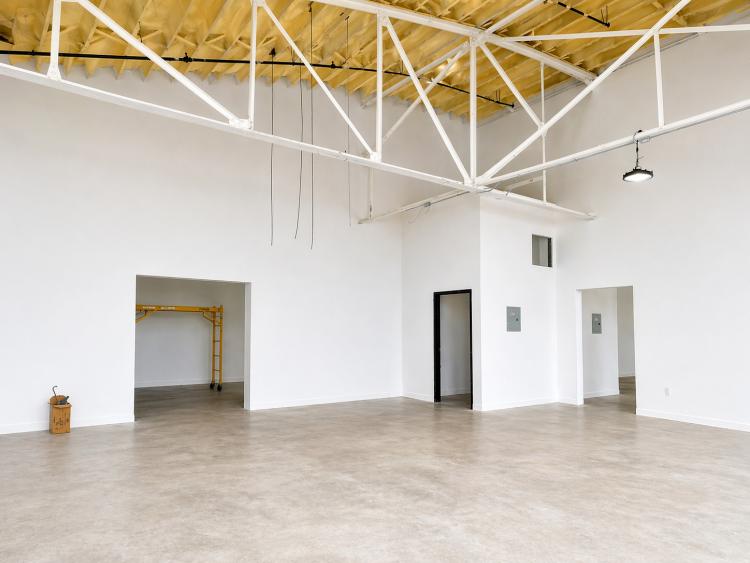 studio/oﬃce space and warehouse space for lease Oklahoma City, OK