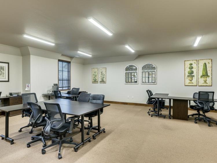 14324 N Western Ave. office for sale, Edmond, OK