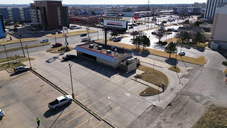 retail restaurant property for sale west Oklahoma City, OK