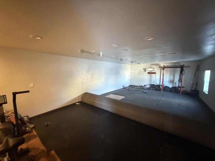 552 West 138th Street South industrial property for sale, Glenpool, ok