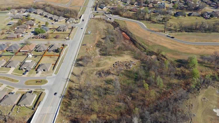 7.779 +/- Acres  for sale 2318 South Sara Rd | Yukon, OK