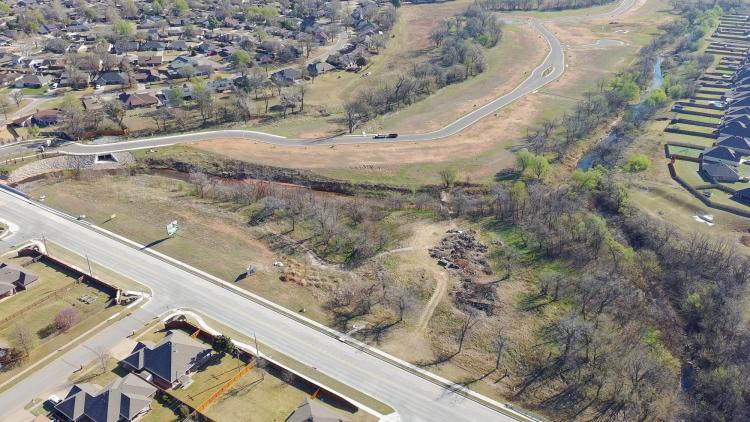 7.779 +/- Acres  for sale 2318 South Sara Rd | Yukon, OK