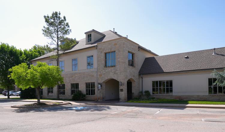 5619 N Classen  |  Oklahoma City  |  Office