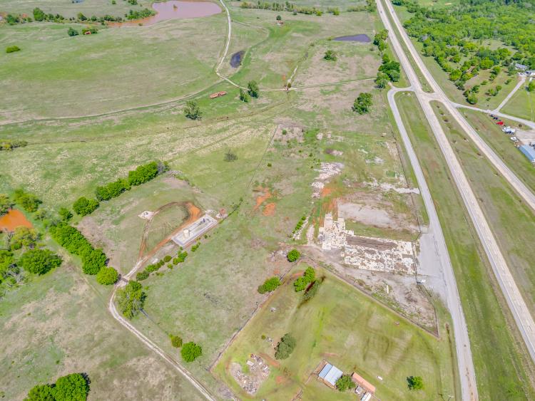 7.84 Acres - Highway 81 Frontage land for sale Chickasha, OK