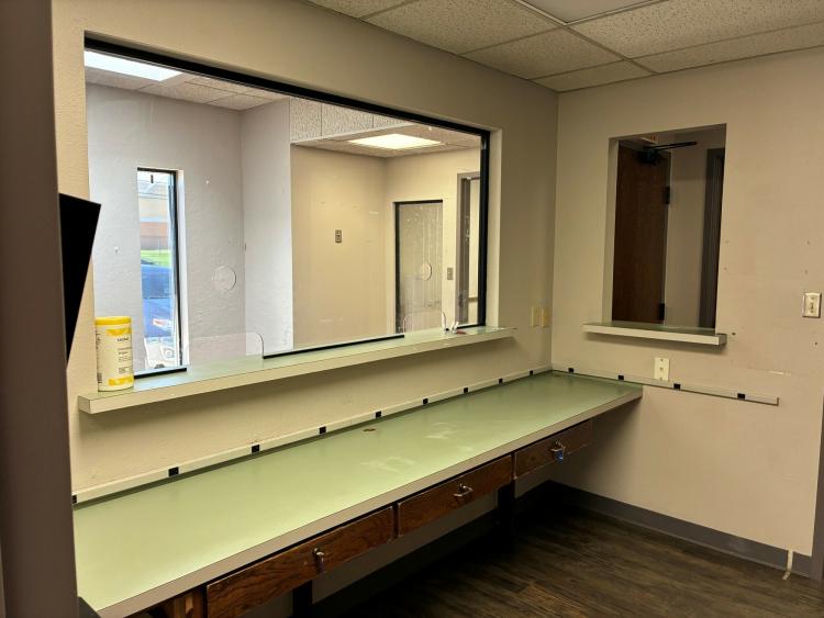 937 SW 89th St medical office for sale south Oklahoma City, Ok