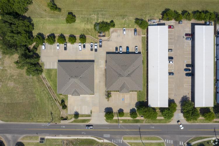 office space for sale Edmond, OK exterior photo