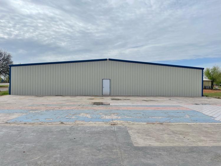 5909 Aero Dr industrial building, Tuttle, Ok For Sale