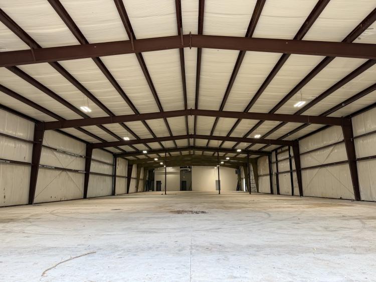 Newly Renovated Warehouse W/Yard SE 29th Oklahoma City, Ok