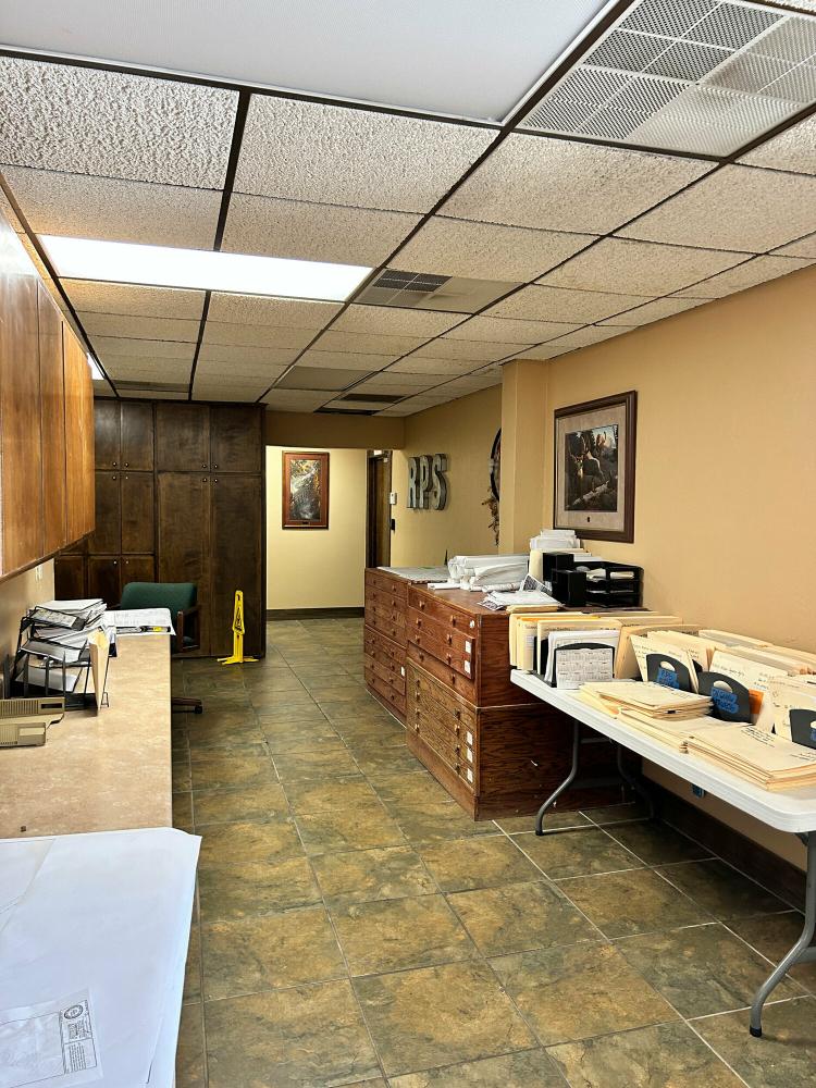 Red Plains Surveying Company for sale Oklahoma City, OK interior photo