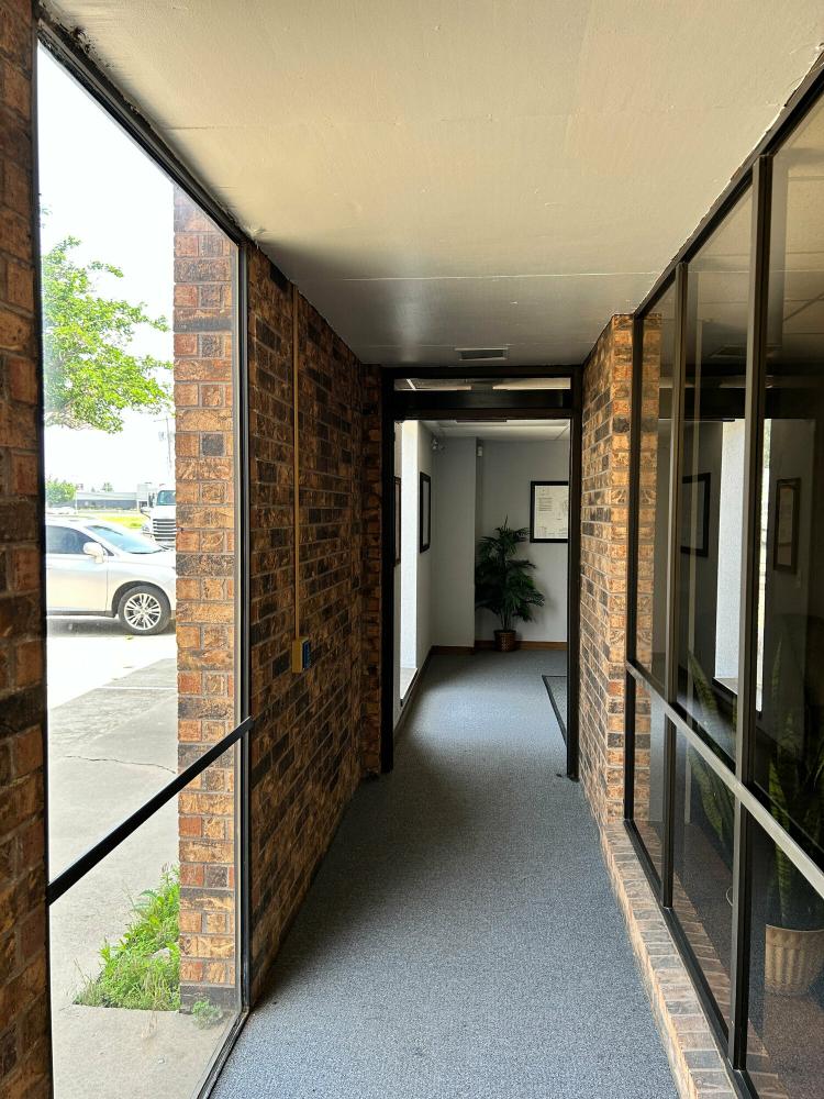 Red Plains Surveying Company for sale Oklahoma City, OK interior photo