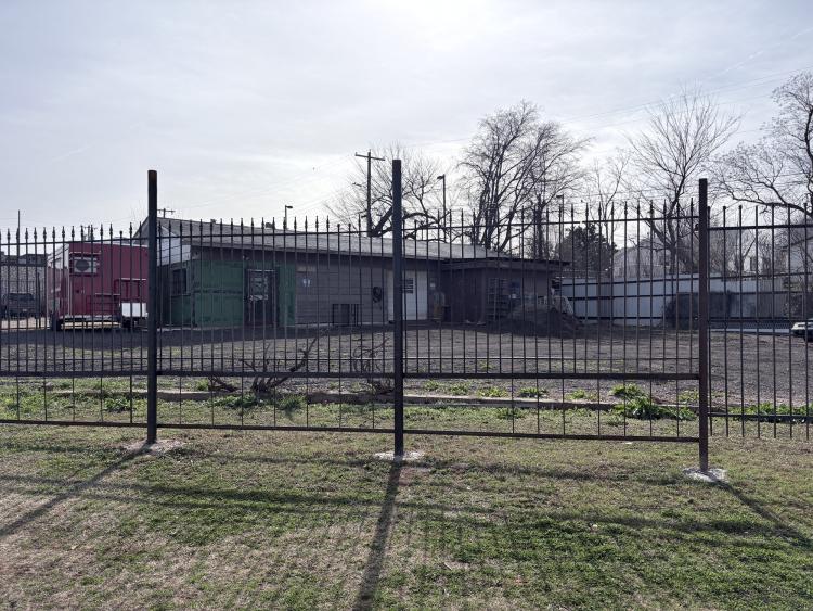 2140 SW 44TH ST retail for sale Oklahoma City, OK exterior photo