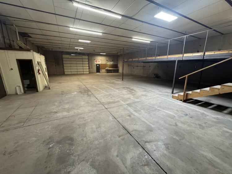 10121 OK-54 industrial building for sale Weatherford, Ok