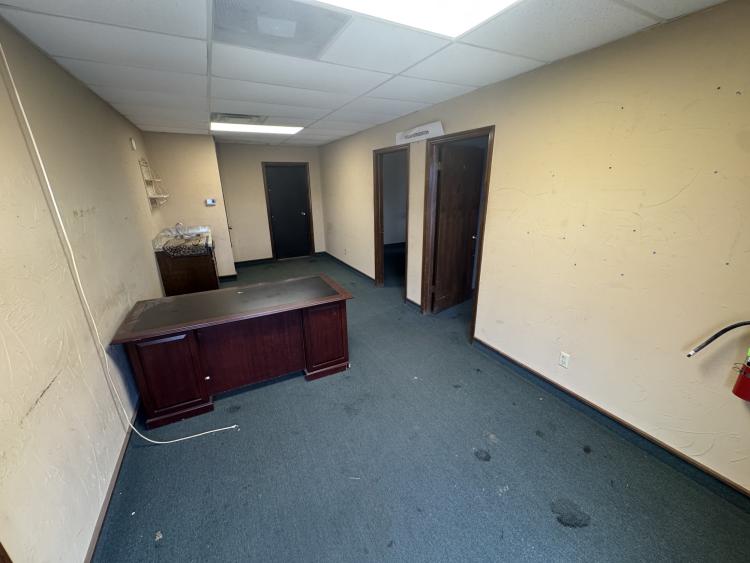 10121 OK-54 industrial building for sale Weatherford, Ok