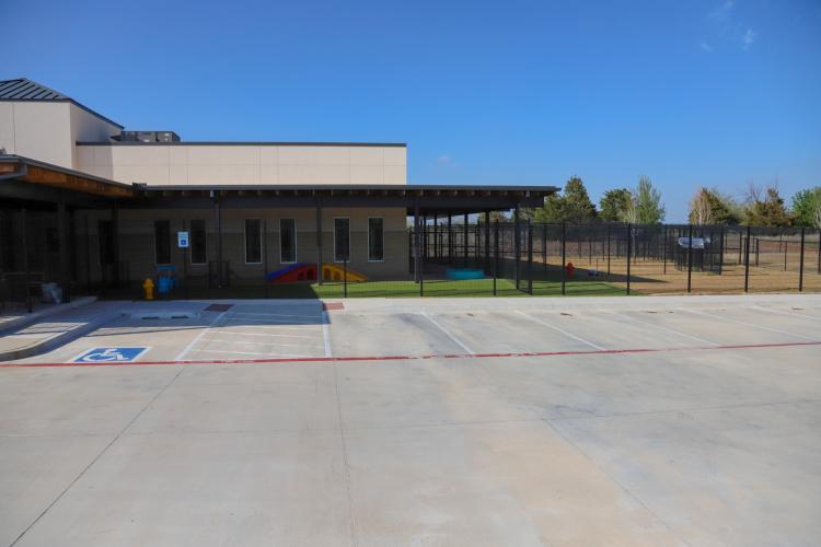 2020 N Kelly  |  Pampered Pets  |  Animal Spa  |  Edmond