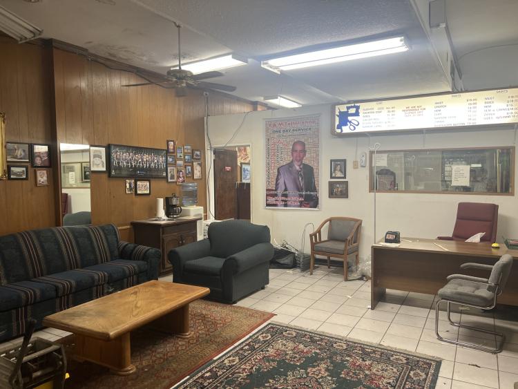 3117 N Pennsylvania Ave -2 retail buildings For Sale, Oklahoma City, OK