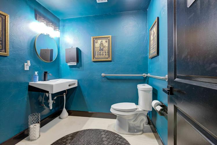 6500 N Meridian Ave Office Space For Sale, Oklahoma City, OK