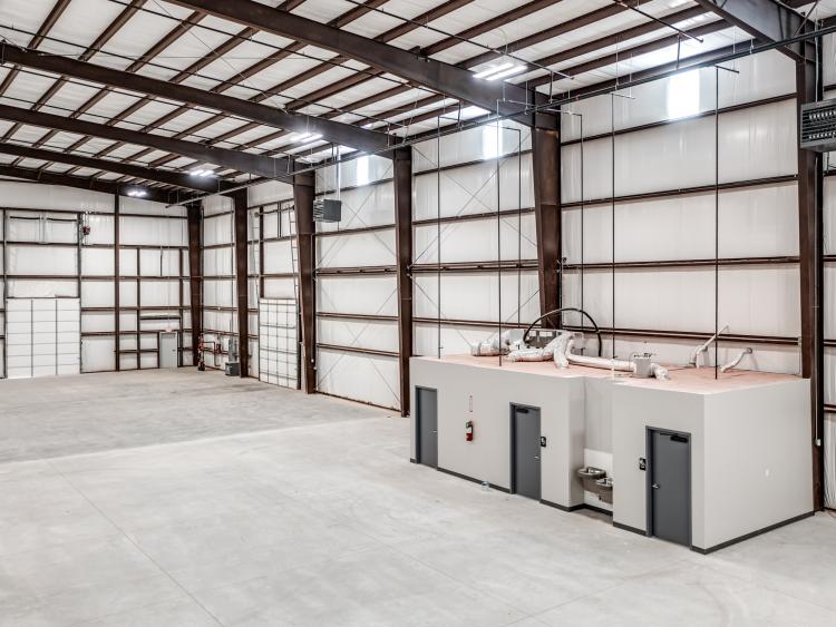 8032 Industrial Drive - fully occupied building for sale Shawnee, OK