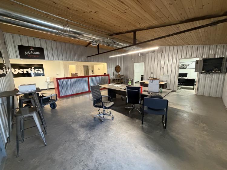 23059 S 105th St E Porum, Ok industrial property for sale
