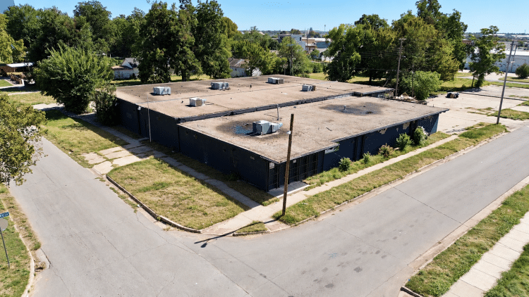 1648 NW 2nd  |  Office / Warehouse  |  OKC, OK