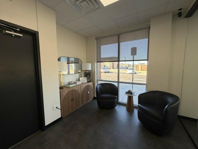 4308 Grant Blvd, Yukon, OK Office For Sale