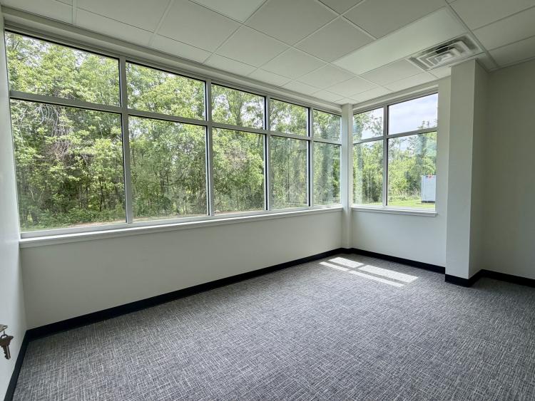 4308 Grant Blvd, Yukon, OK Office For Sale