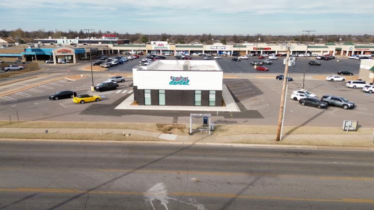 Windsor Hills Shopping Center retail property for sale Oklahoma City, OK 