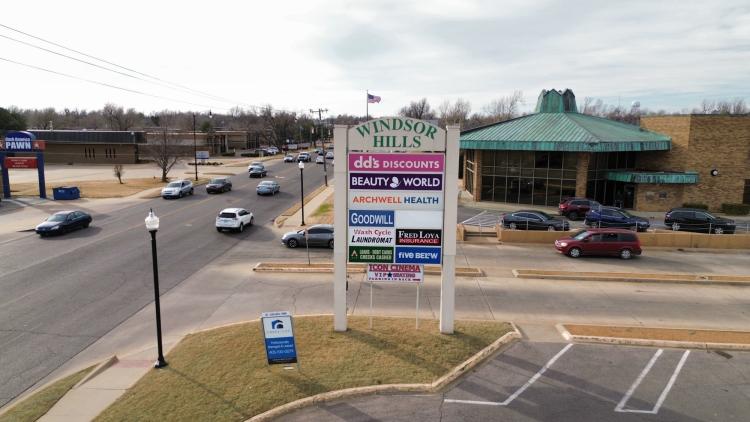 Windsor Hills Shopping Center retail property for sale Oklahoma City, OK 