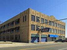 garage loft apartment retail space for lease Oklahoma City, OK