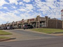 Ponderosa Plaza retail space for lease, Del City, OK