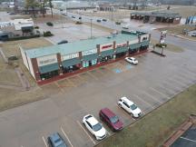 Prestige Pointe retail space for lease Guthrie, Ok S Division St